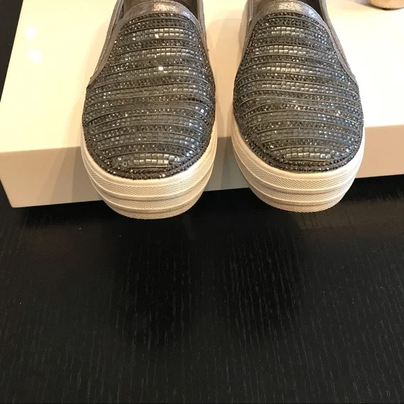 Skecher Street Air-Cooled memory foam shoes - Picture 5 of 6